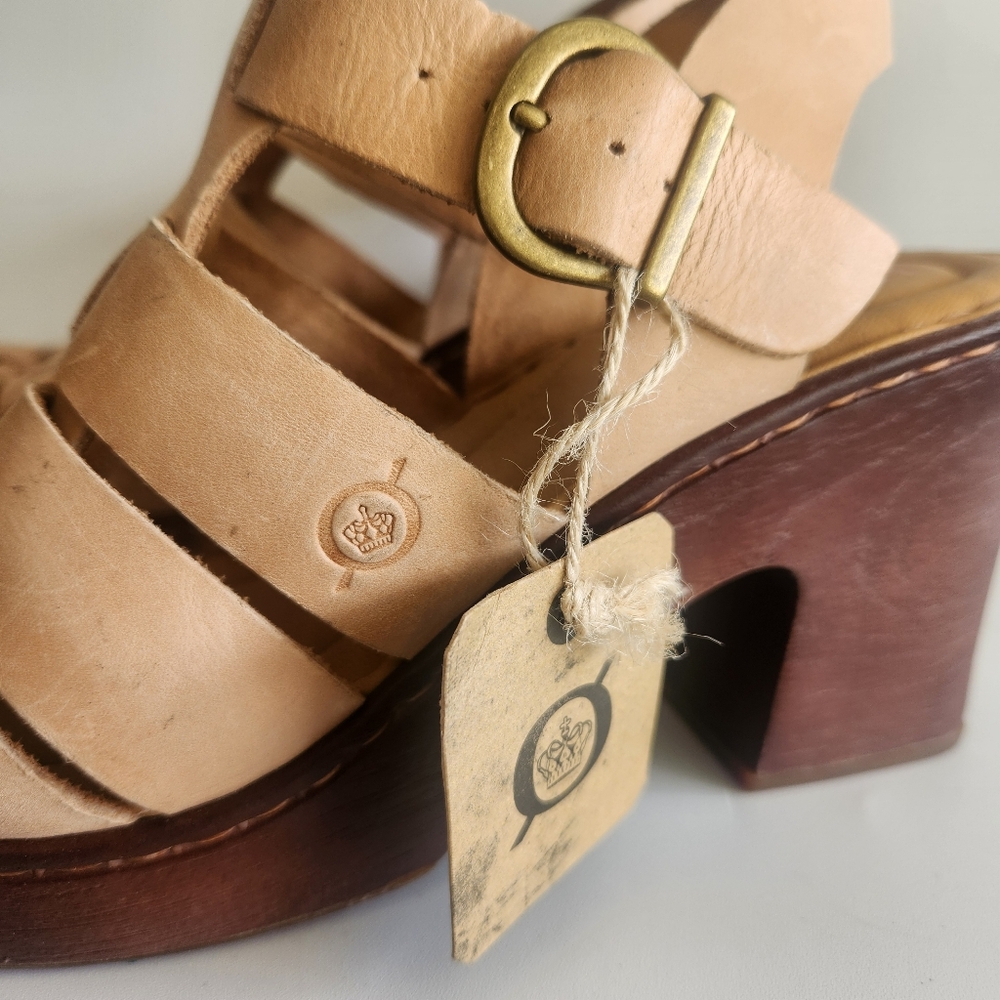 NWT  BORN Hartley Platform Sandals Natural Tan Size 11 - Picture 14 of 15